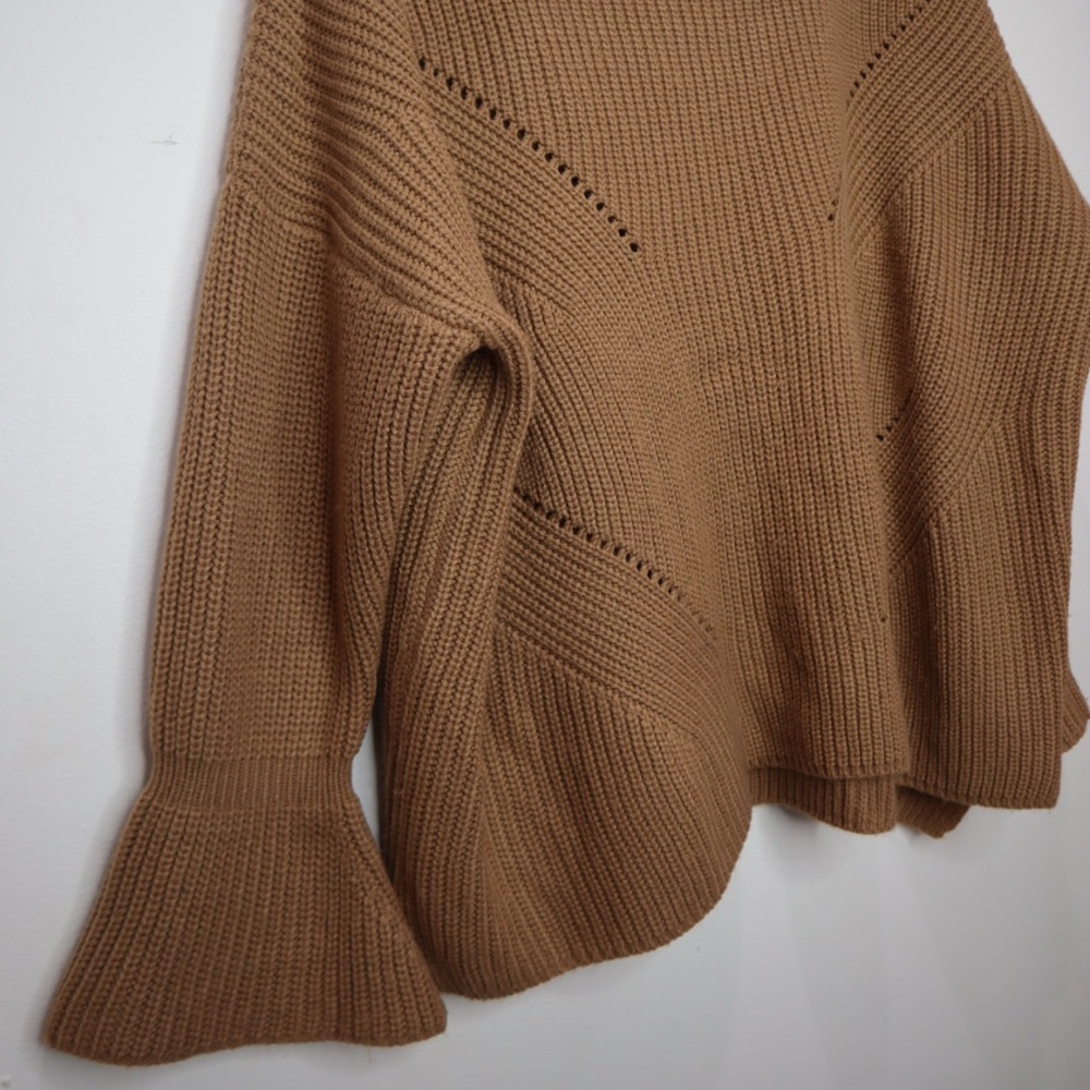 ❄️🧡 KNIT WINTER SWEATER🧡❄️ - Picture 2 of 2
